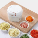 Manual Mini Chopper – Garlic Slicer, Onion Cutter & Vegetable Chopper - Image 4